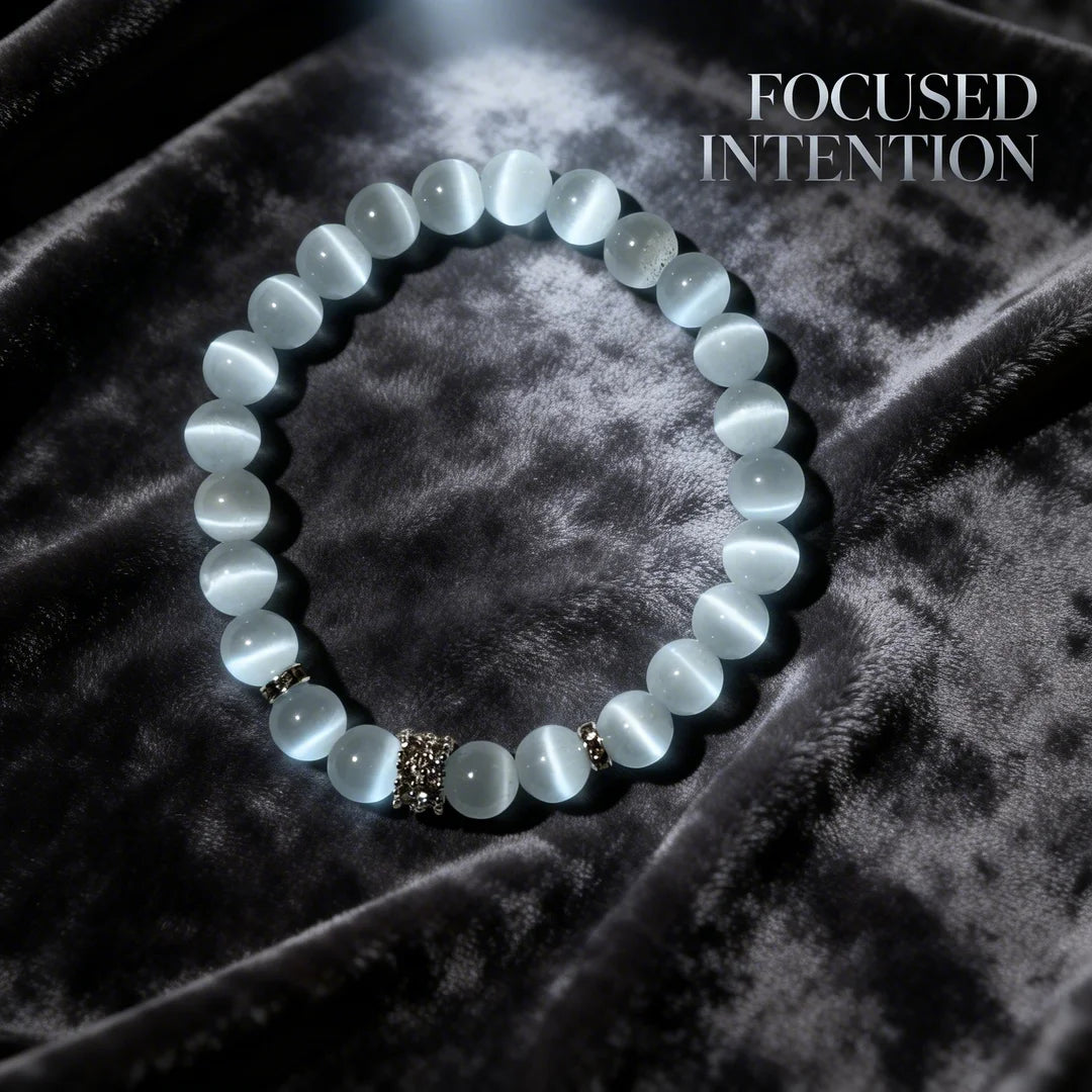 Moonlight Glow Cat’s Eye Quartz Bracelet – Silver Spacer & Sparkling Bead Elegance